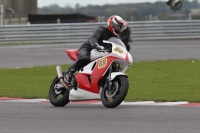 Motorcycle-action-photographs;Trackday-digital-images;event-digital-images;eventdigitalimages;no-limits-trackday;peter-wileman-photography;snetterton;snetterton-circuit-norfolk;snetterton-photographs;trackday;trackday-photos