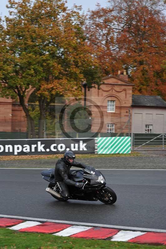 Motorcycle action photographs;Trackday digital images;event digital images;eventdigitalimages;no limits trackday;oulton park;oulton park circuit cheshire;oulton park photographs;peter wileman photography;trackday;trackday photos