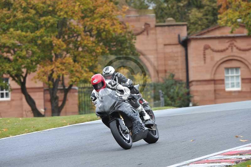 Motorcycle action photographs;Trackday digital images;event digital images;eventdigitalimages;no limits trackday;oulton park;oulton park circuit cheshire;oulton park photographs;peter wileman photography;trackday;trackday photos