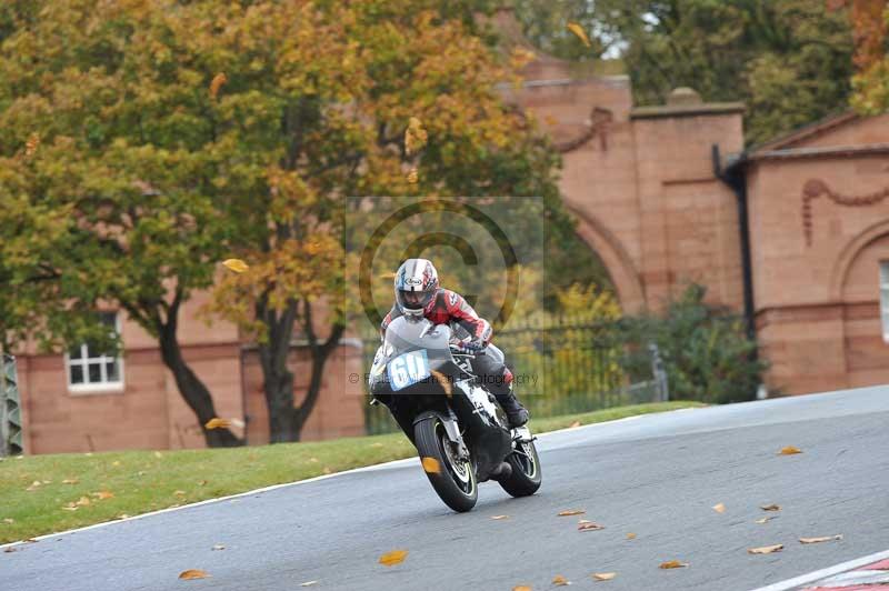 Motorcycle action photographs;Trackday digital images;event digital images;eventdigitalimages;no limits trackday;oulton park;oulton park circuit cheshire;oulton park photographs;peter wileman photography;trackday;trackday photos