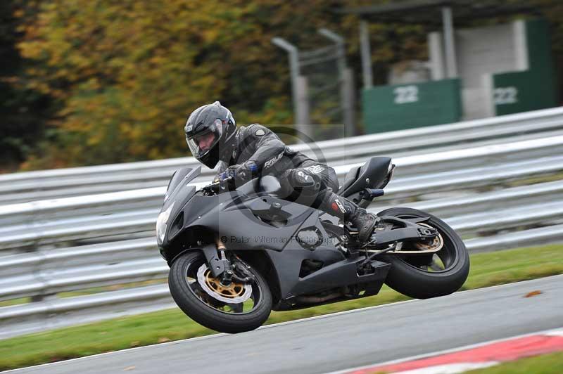 Motorcycle action photographs;Trackday digital images;event digital images;eventdigitalimages;no limits trackday;oulton park;oulton park circuit cheshire;oulton park photographs;peter wileman photography;trackday;trackday photos