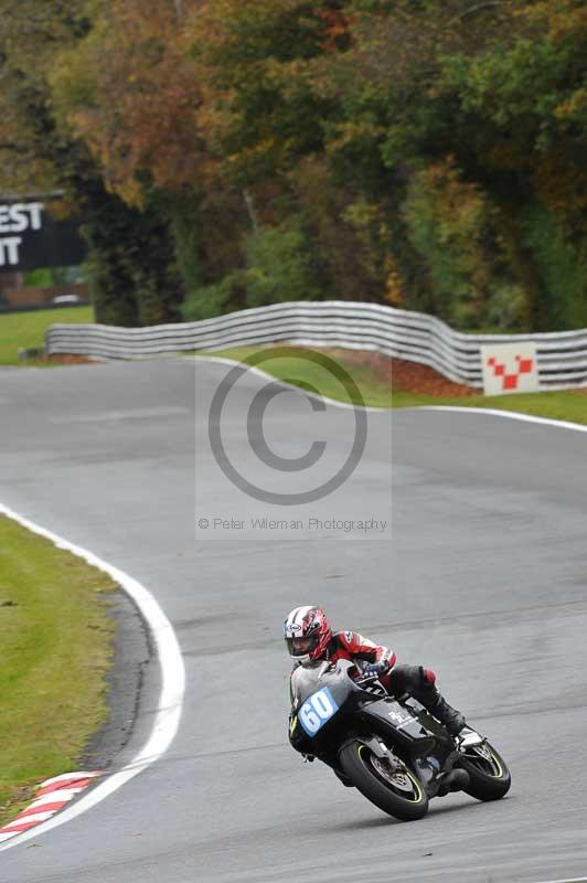 Motorcycle action photographs;Trackday digital images;event digital images;eventdigitalimages;no limits trackday;oulton park;oulton park circuit cheshire;oulton park photographs;peter wileman photography;trackday;trackday photos