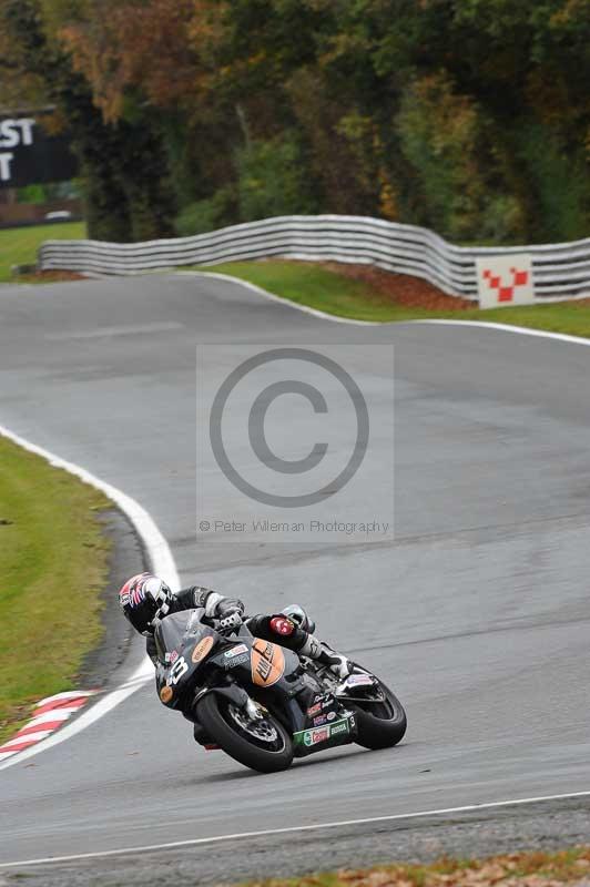 Motorcycle action photographs;Trackday digital images;event digital images;eventdigitalimages;no limits trackday;oulton park;oulton park circuit cheshire;oulton park photographs;peter wileman photography;trackday;trackday photos