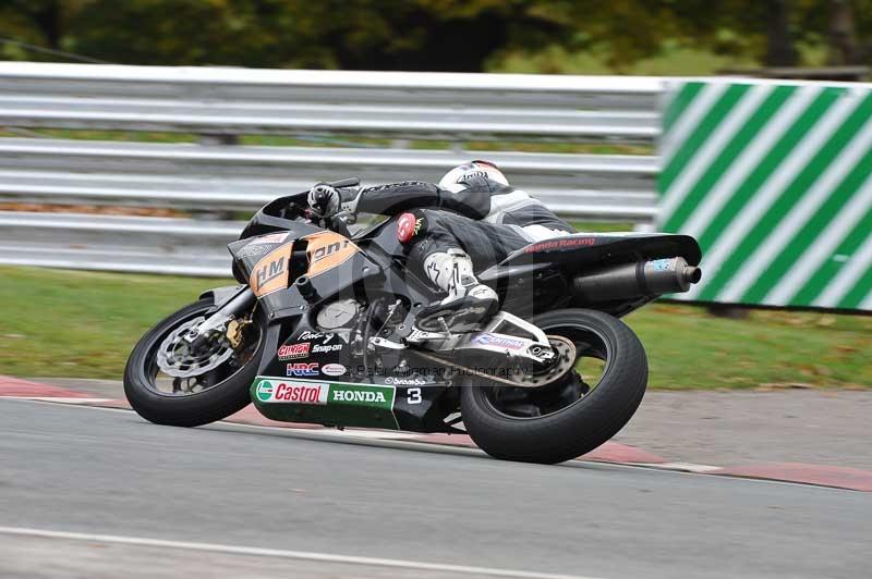 Motorcycle action photographs;Trackday digital images;event digital images;eventdigitalimages;no limits trackday;oulton park;oulton park circuit cheshire;oulton park photographs;peter wileman photography;trackday;trackday photos