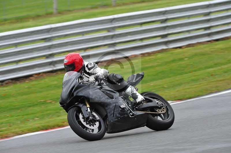 Motorcycle action photographs;Trackday digital images;event digital images;eventdigitalimages;no limits trackday;oulton park;oulton park circuit cheshire;oulton park photographs;peter wileman photography;trackday;trackday photos