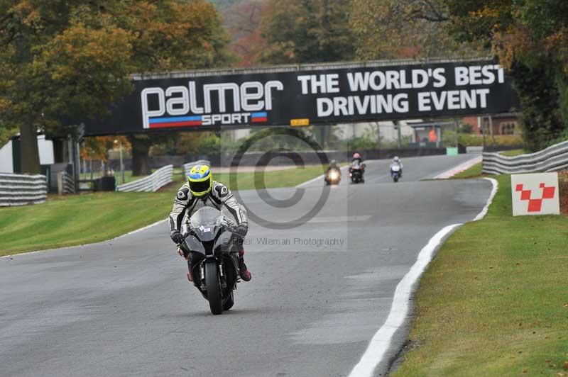 Motorcycle action photographs;Trackday digital images;event digital images;eventdigitalimages;no limits trackday;oulton park;oulton park circuit cheshire;oulton park photographs;peter wileman photography;trackday;trackday photos
