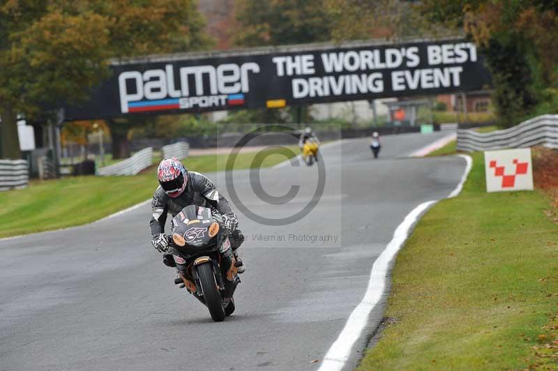 Motorcycle action photographs;Trackday digital images;event digital images;eventdigitalimages;no limits trackday;oulton park;oulton park circuit cheshire;oulton park photographs;peter wileman photography;trackday;trackday photos