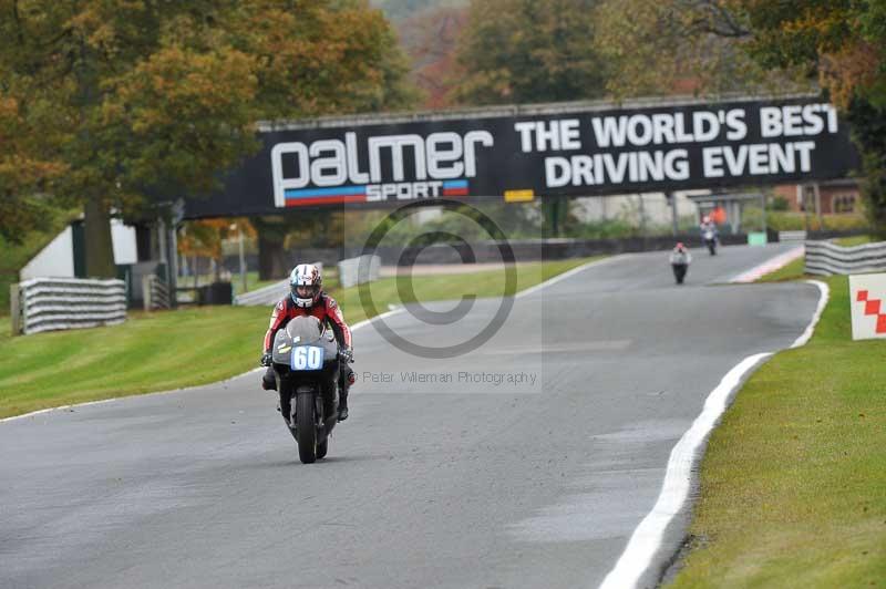 Motorcycle action photographs;Trackday digital images;event digital images;eventdigitalimages;no limits trackday;oulton park;oulton park circuit cheshire;oulton park photographs;peter wileman photography;trackday;trackday photos