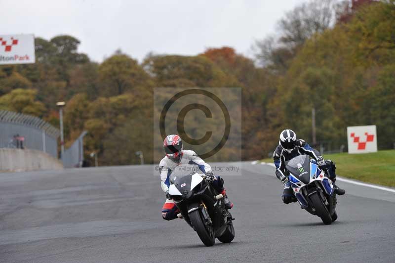 Motorcycle action photographs;Trackday digital images;event digital images;eventdigitalimages;no limits trackday;oulton park;oulton park circuit cheshire;oulton park photographs;peter wileman photography;trackday;trackday photos