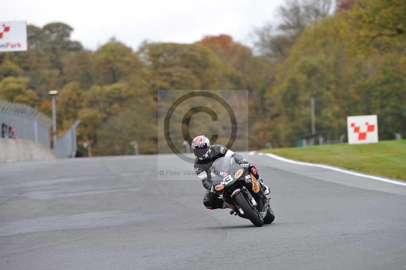 Motorcycle action photographs;Trackday digital images;event digital images;eventdigitalimages;no limits trackday;oulton park;oulton park circuit cheshire;oulton park photographs;peter wileman photography;trackday;trackday photos