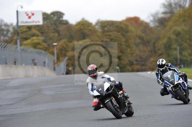 Motorcycle action photographs;Trackday digital images;event digital images;eventdigitalimages;no limits trackday;oulton park;oulton park circuit cheshire;oulton park photographs;peter wileman photography;trackday;trackday photos