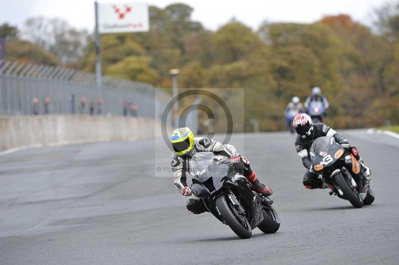 Motorcycle action photographs;Trackday digital images;event digital images;eventdigitalimages;no limits trackday;oulton park;oulton park circuit cheshire;oulton park photographs;peter wileman photography;trackday;trackday photos
