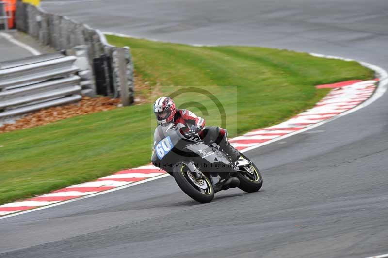 Motorcycle action photographs;Trackday digital images;event digital images;eventdigitalimages;no limits trackday;oulton park;oulton park circuit cheshire;oulton park photographs;peter wileman photography;trackday;trackday photos