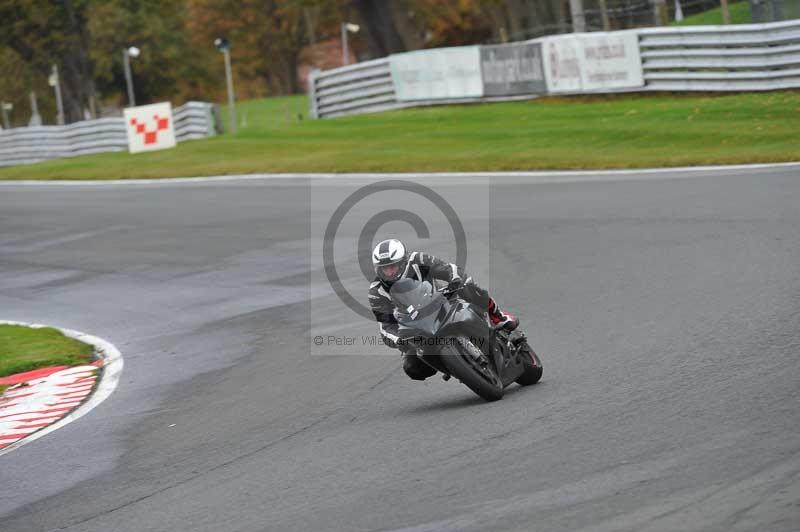 Motorcycle action photographs;Trackday digital images;event digital images;eventdigitalimages;no limits trackday;oulton park;oulton park circuit cheshire;oulton park photographs;peter wileman photography;trackday;trackday photos