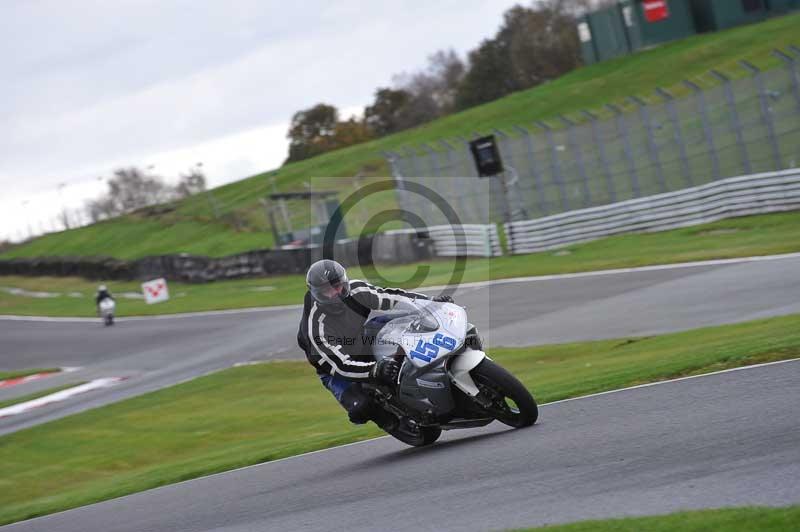 Motorcycle action photographs;Trackday digital images;event digital images;eventdigitalimages;no limits trackday;oulton park;oulton park circuit cheshire;oulton park photographs;peter wileman photography;trackday;trackday photos