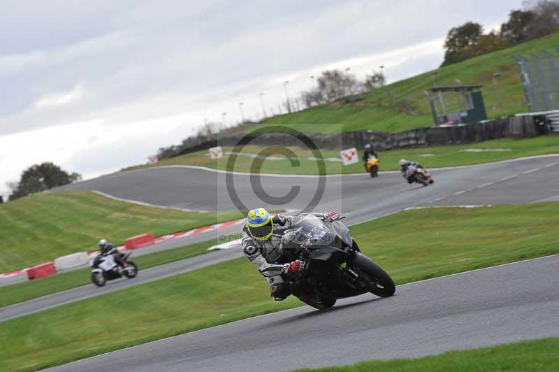 Motorcycle action photographs;Trackday digital images;event digital images;eventdigitalimages;no limits trackday;oulton park;oulton park circuit cheshire;oulton park photographs;peter wileman photography;trackday;trackday photos