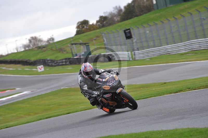Motorcycle action photographs;Trackday digital images;event digital images;eventdigitalimages;no limits trackday;oulton park;oulton park circuit cheshire;oulton park photographs;peter wileman photography;trackday;trackday photos