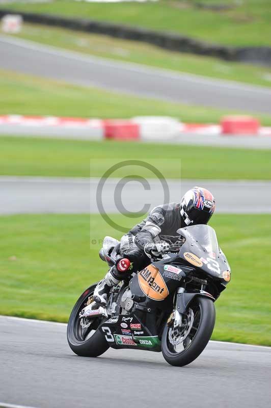 Motorcycle action photographs;Trackday digital images;event digital images;eventdigitalimages;no limits trackday;oulton park;oulton park circuit cheshire;oulton park photographs;peter wileman photography;trackday;trackday photos