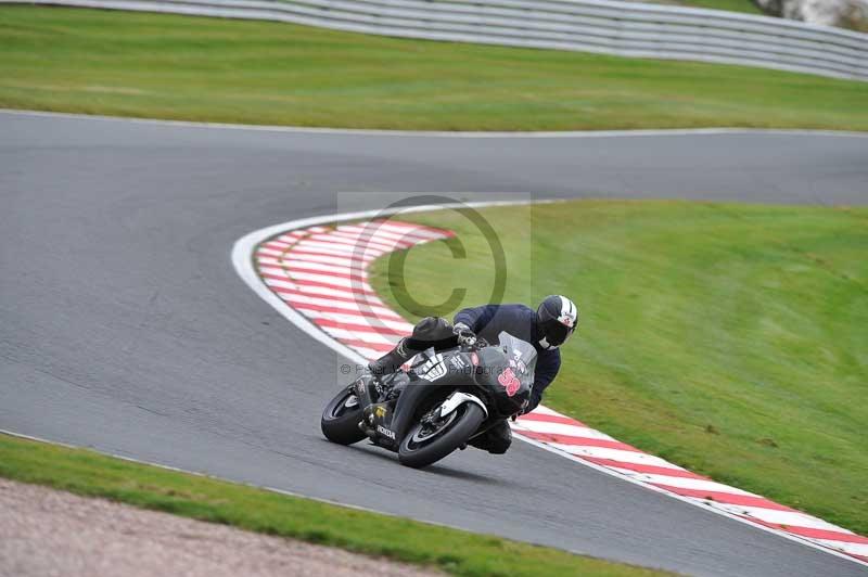 Motorcycle action photographs;Trackday digital images;event digital images;eventdigitalimages;no limits trackday;oulton park;oulton park circuit cheshire;oulton park photographs;peter wileman photography;trackday;trackday photos