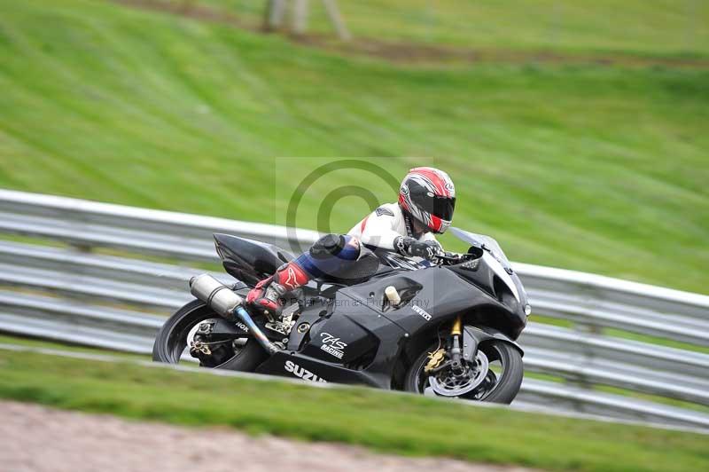 Motorcycle action photographs;Trackday digital images;event digital images;eventdigitalimages;no limits trackday;oulton park;oulton park circuit cheshire;oulton park photographs;peter wileman photography;trackday;trackday photos