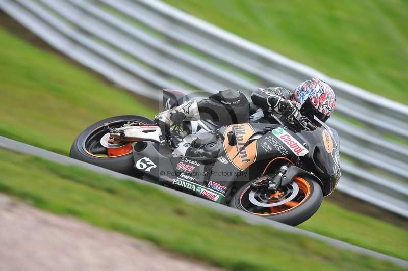 Motorcycle action photographs;Trackday digital images;event digital images;eventdigitalimages;no limits trackday;oulton park;oulton park circuit cheshire;oulton park photographs;peter wileman photography;trackday;trackday photos