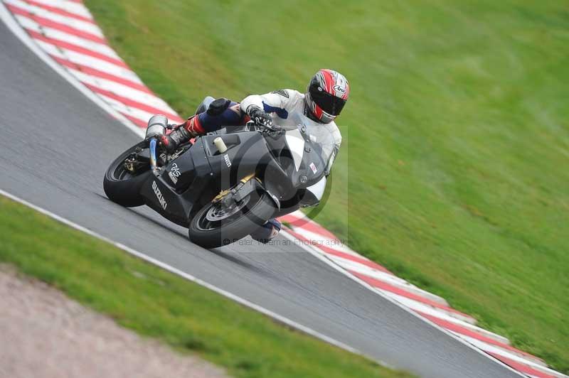 Motorcycle action photographs;Trackday digital images;event digital images;eventdigitalimages;no limits trackday;oulton park;oulton park circuit cheshire;oulton park photographs;peter wileman photography;trackday;trackday photos