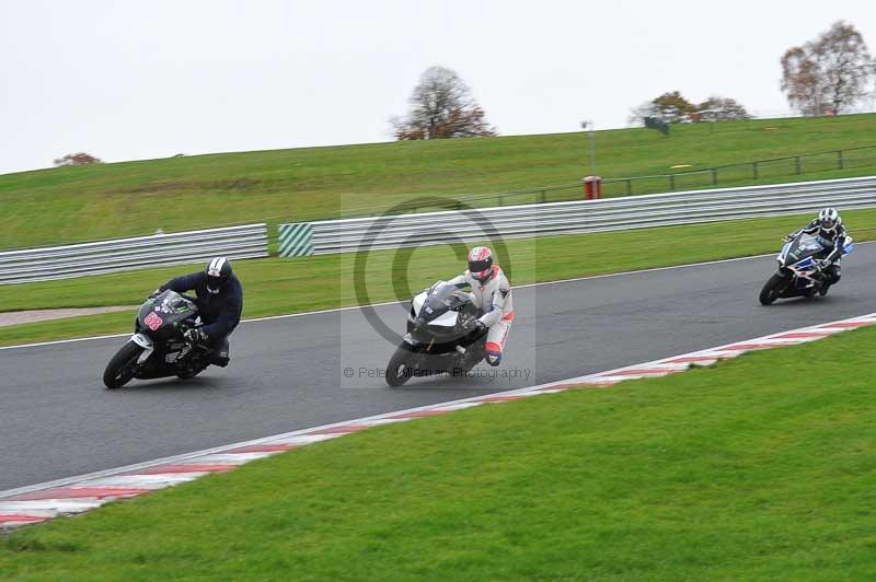 Motorcycle action photographs;Trackday digital images;event digital images;eventdigitalimages;no limits trackday;oulton park;oulton park circuit cheshire;oulton park photographs;peter wileman photography;trackday;trackday photos
