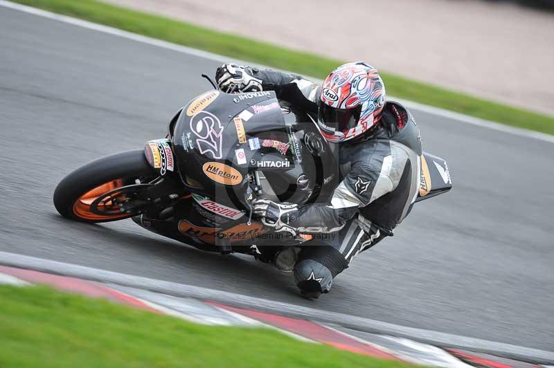 Motorcycle action photographs;Trackday digital images;event digital images;eventdigitalimages;no limits trackday;oulton park;oulton park circuit cheshire;oulton park photographs;peter wileman photography;trackday;trackday photos