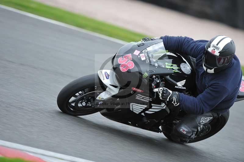 Motorcycle action photographs;Trackday digital images;event digital images;eventdigitalimages;no limits trackday;oulton park;oulton park circuit cheshire;oulton park photographs;peter wileman photography;trackday;trackday photos