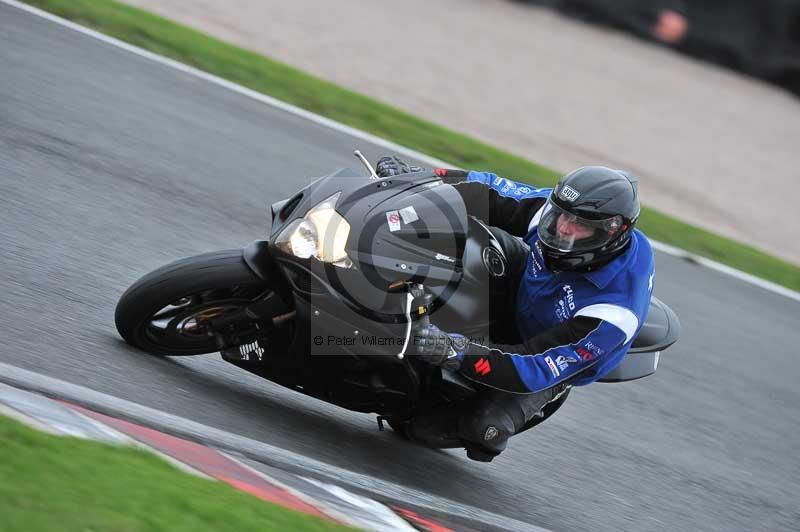 Motorcycle action photographs;Trackday digital images;event digital images;eventdigitalimages;no limits trackday;oulton park;oulton park circuit cheshire;oulton park photographs;peter wileman photography;trackday;trackday photos