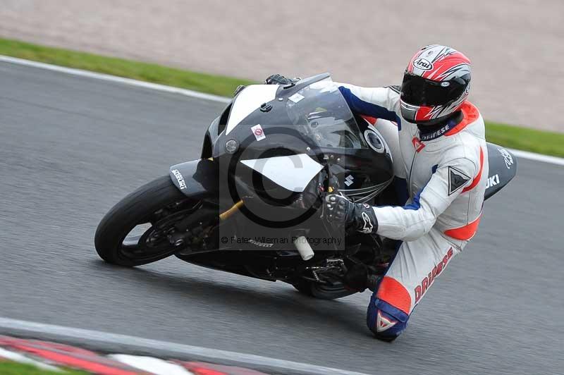 Motorcycle action photographs;Trackday digital images;event digital images;eventdigitalimages;no limits trackday;oulton park;oulton park circuit cheshire;oulton park photographs;peter wileman photography;trackday;trackday photos