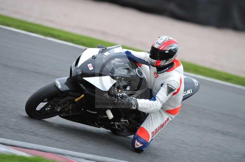 Motorcycle action photographs;Trackday digital images;event digital images;eventdigitalimages;no limits trackday;oulton park;oulton park circuit cheshire;oulton park photographs;peter wileman photography;trackday;trackday photos