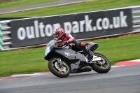 Motorcycle-action-photographs;Trackday-digital-images;event-digital-images;eventdigitalimages;no-limits-trackday;oulton-park;oulton-park-circuit-cheshire;oulton-park-photographs;peter-wileman-photography;trackday;trackday-photos