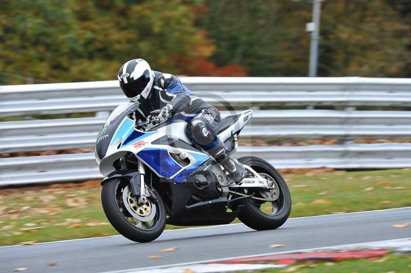 Motorcycle action photographs;Trackday digital images;event digital images;eventdigitalimages;no limits trackday;oulton park;oulton park circuit cheshire;oulton park photographs;peter wileman photography;trackday;trackday photos