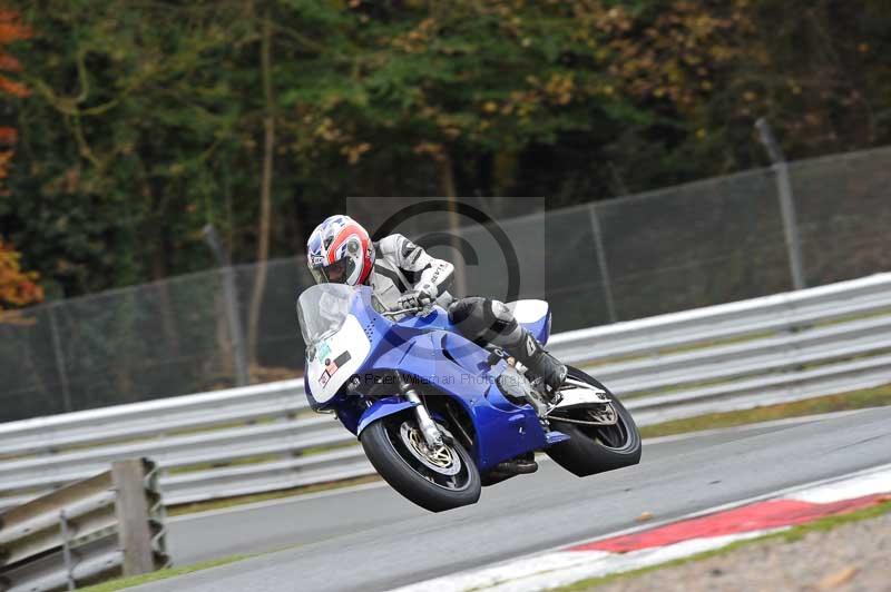 Motorcycle action photographs;Trackday digital images;event digital images;eventdigitalimages;no limits trackday;oulton park;oulton park circuit cheshire;oulton park photographs;peter wileman photography;trackday;trackday photos