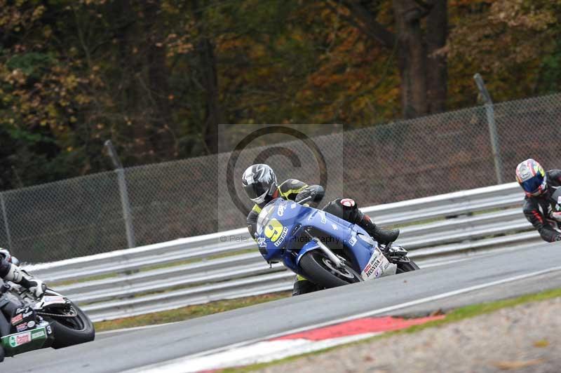 Motorcycle action photographs;Trackday digital images;event digital images;eventdigitalimages;no limits trackday;oulton park;oulton park circuit cheshire;oulton park photographs;peter wileman photography;trackday;trackday photos
