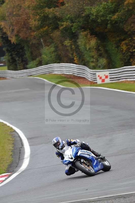 Motorcycle action photographs;Trackday digital images;event digital images;eventdigitalimages;no limits trackday;oulton park;oulton park circuit cheshire;oulton park photographs;peter wileman photography;trackday;trackday photos
