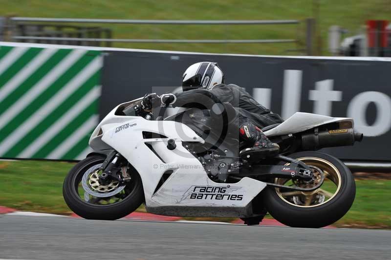 Motorcycle action photographs;Trackday digital images;event digital images;eventdigitalimages;no limits trackday;oulton park;oulton park circuit cheshire;oulton park photographs;peter wileman photography;trackday;trackday photos
