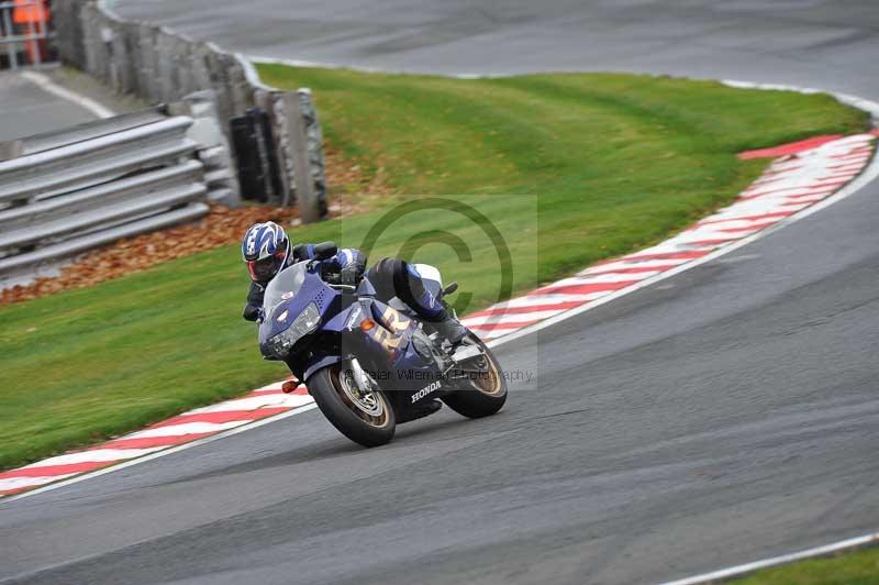 Motorcycle action photographs;Trackday digital images;event digital images;eventdigitalimages;no limits trackday;oulton park;oulton park circuit cheshire;oulton park photographs;peter wileman photography;trackday;trackday photos