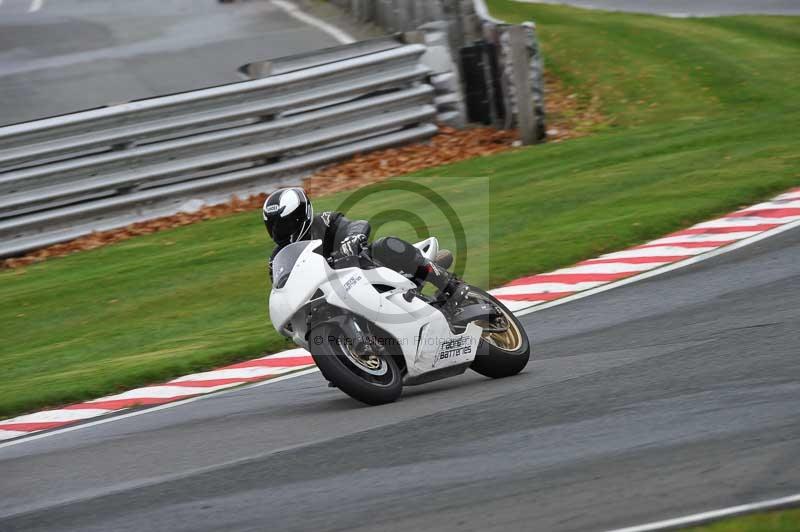 Motorcycle action photographs;Trackday digital images;event digital images;eventdigitalimages;no limits trackday;oulton park;oulton park circuit cheshire;oulton park photographs;peter wileman photography;trackday;trackday photos
