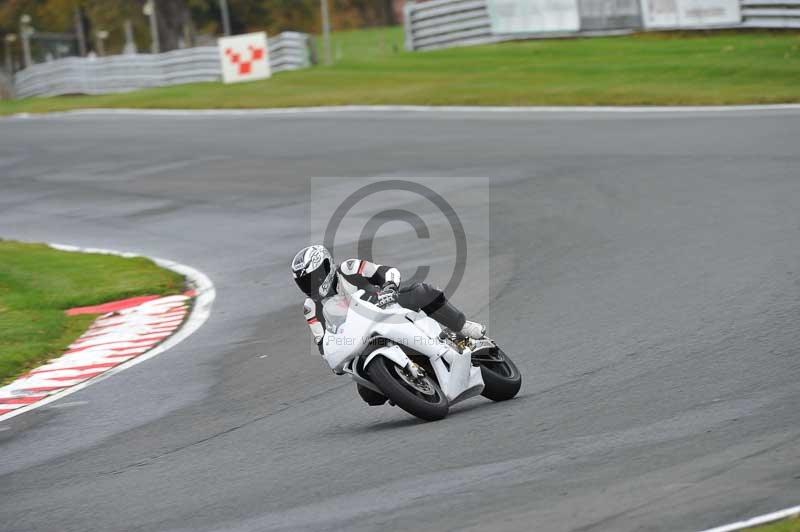 Motorcycle action photographs;Trackday digital images;event digital images;eventdigitalimages;no limits trackday;oulton park;oulton park circuit cheshire;oulton park photographs;peter wileman photography;trackday;trackday photos