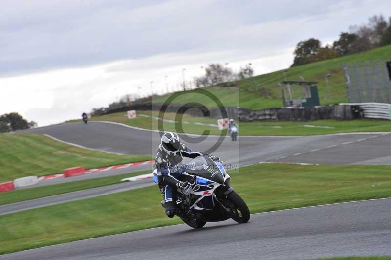Motorcycle action photographs;Trackday digital images;event digital images;eventdigitalimages;no limits trackday;oulton park;oulton park circuit cheshire;oulton park photographs;peter wileman photography;trackday;trackday photos