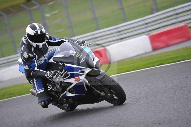Motorcycle action photographs;Trackday digital images;event digital images;eventdigitalimages;no limits trackday;oulton park;oulton park circuit cheshire;oulton park photographs;peter wileman photography;trackday;trackday photos