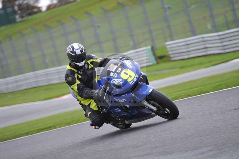 Motorcycle action photographs;Trackday digital images;event digital images;eventdigitalimages;no limits trackday;oulton park;oulton park circuit cheshire;oulton park photographs;peter wileman photography;trackday;trackday photos