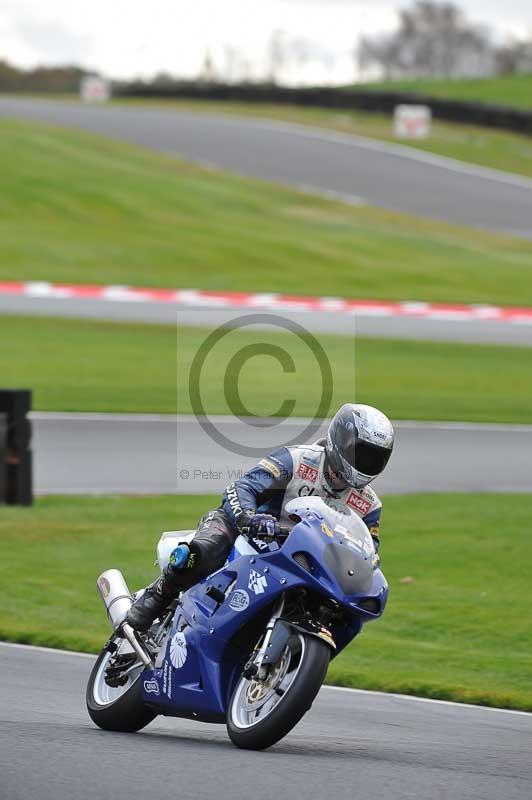 Motorcycle action photographs;Trackday digital images;event digital images;eventdigitalimages;no limits trackday;oulton park;oulton park circuit cheshire;oulton park photographs;peter wileman photography;trackday;trackday photos