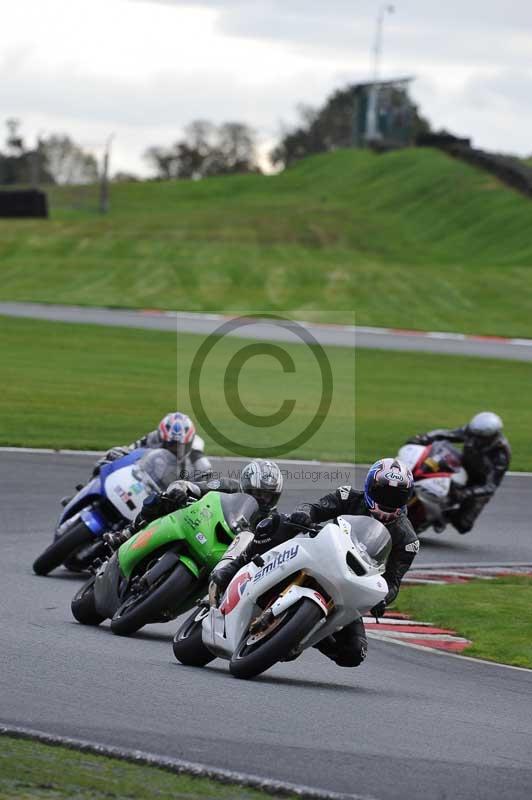 Motorcycle action photographs;Trackday digital images;event digital images;eventdigitalimages;no limits trackday;oulton park;oulton park circuit cheshire;oulton park photographs;peter wileman photography;trackday;trackday photos