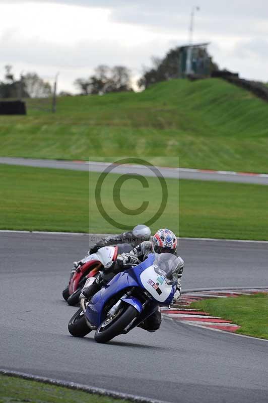 Motorcycle action photographs;Trackday digital images;event digital images;eventdigitalimages;no limits trackday;oulton park;oulton park circuit cheshire;oulton park photographs;peter wileman photography;trackday;trackday photos