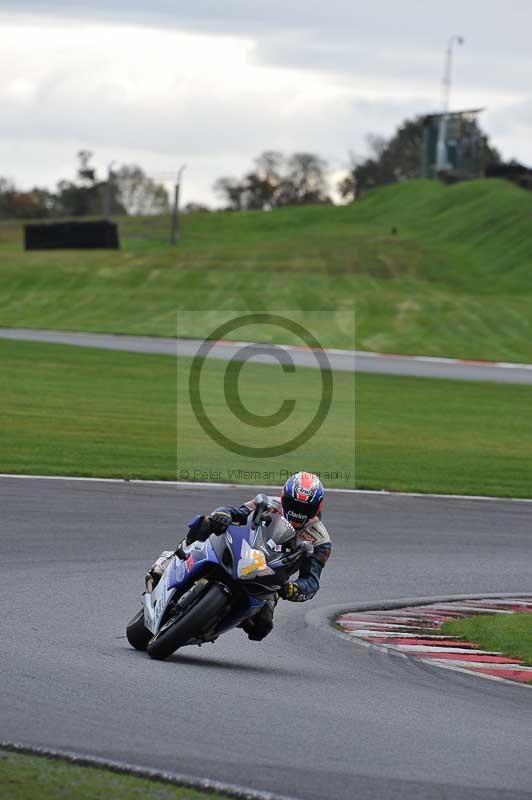 Motorcycle action photographs;Trackday digital images;event digital images;eventdigitalimages;no limits trackday;oulton park;oulton park circuit cheshire;oulton park photographs;peter wileman photography;trackday;trackday photos