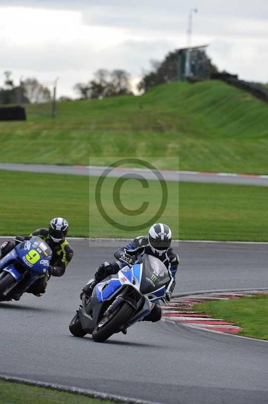 Motorcycle action photographs;Trackday digital images;event digital images;eventdigitalimages;no limits trackday;oulton park;oulton park circuit cheshire;oulton park photographs;peter wileman photography;trackday;trackday photos