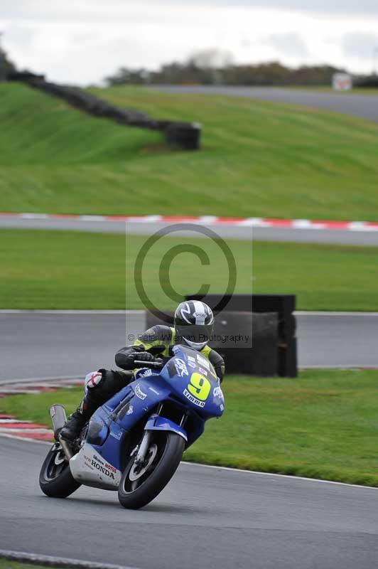 Motorcycle action photographs;Trackday digital images;event digital images;eventdigitalimages;no limits trackday;oulton park;oulton park circuit cheshire;oulton park photographs;peter wileman photography;trackday;trackday photos